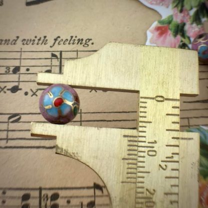 Vintage Lilac Purple Cloisonné Beads - 8mm - 4 Pieces - Image 2