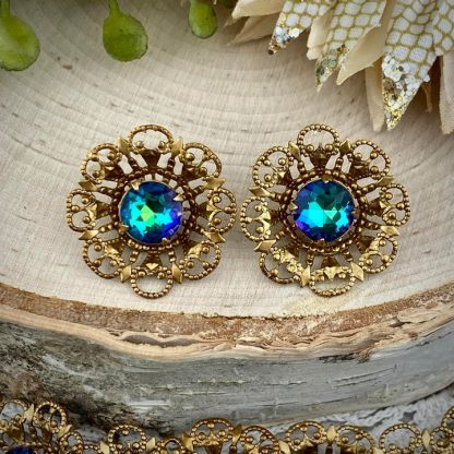 Filigree Floral Connectors With Super Shimmery Vitral Blue/purple/green Centers - 22mm - 1 Piece