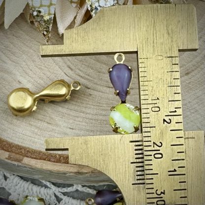 Amethyst Moonglow / Silk Glass and Lime Green & White Givré Flipped Drops - 17mm - 2 Pieces - Image 2