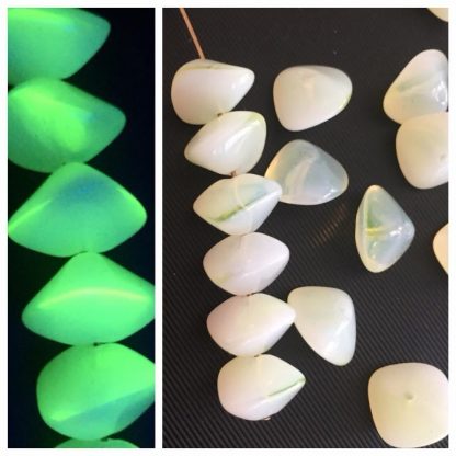 Vintage Czech Unique Saucer Shaped Uranium Glass (UG) Vaseline Glass Beads - 10x15mm - 12 Beads