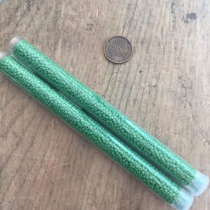 11/0 Vintage TOHO Seed Beads - Opaque Shamrock Green - 20+ Grams - Image 2