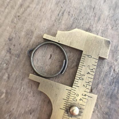 Antique Brass Plated Adjustable Vintage Ring Blanks with Loop - 18mm - 10 Pieces - Image 2