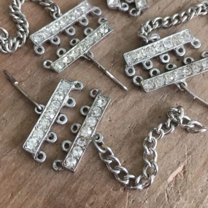 Vintage Rhinestone Silver Plated 5 Strand Bar Connector with Clasp + Extender Chain - 25mm - 1 Set