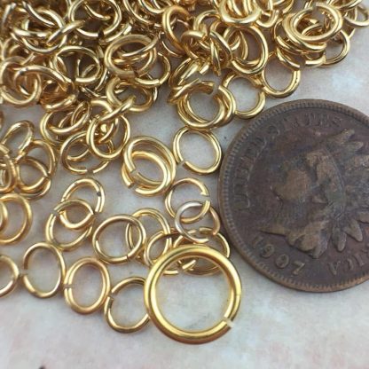 Vintage Gold Plated Mixed Oval and Round Jump Rings Connectors / Links (#12) - 5-9mm OD - 22-19 gauge - 10 Grams