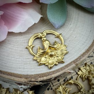 Art Nouveau Style Flower Lily Stamping - 27mm - 2 Pieces