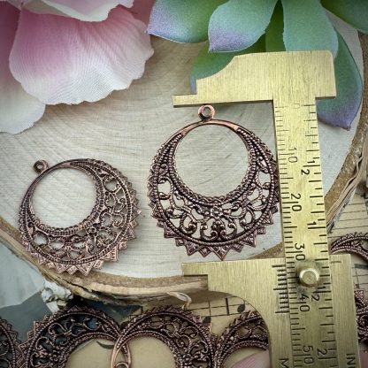 Vintage Haskell Antique Copper Plated Filigree Hoop Stampings / Drops / Charms - 32mm x 28mm - 1 Pair - Image 3
