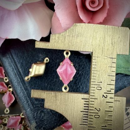 Rose Pink Satin / Silk / MoonglowGlass Diamond Connectors / Links - 15mm - 4 Pieces - Image 2