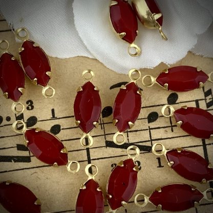 Vintage Opaque Cherry Red Rhinestone Marquis Connectors / Links - 15mm - 4 Pieces