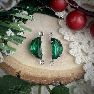 Vintage Crystal Emerald Green Half Moon / Circle  Rhinestone Connectors / Links / Charms in Silver Tone - 15mm - 4 Pieces