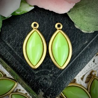 Vintage Opaque Green Minty Micro Faceted Rhinestone Charms / Drops - 21mm - 2 Pieces