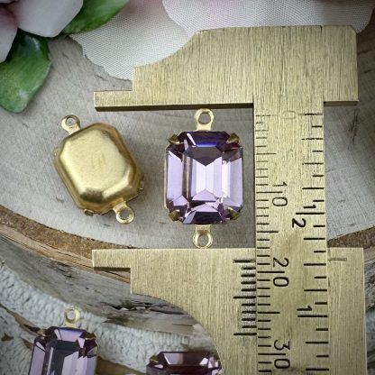 Vintage Swarovski Light Amethyst Rectangle Connectors / Links - 18mm - 2 Pieces - Image 2
